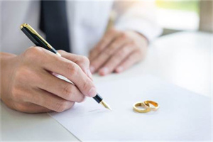 成都市私家侦探公司:老公出轨老婆要离婚怎么处理